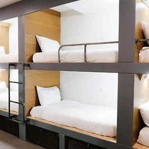 cwtsh-hostel.cardiffhotelswales.com/